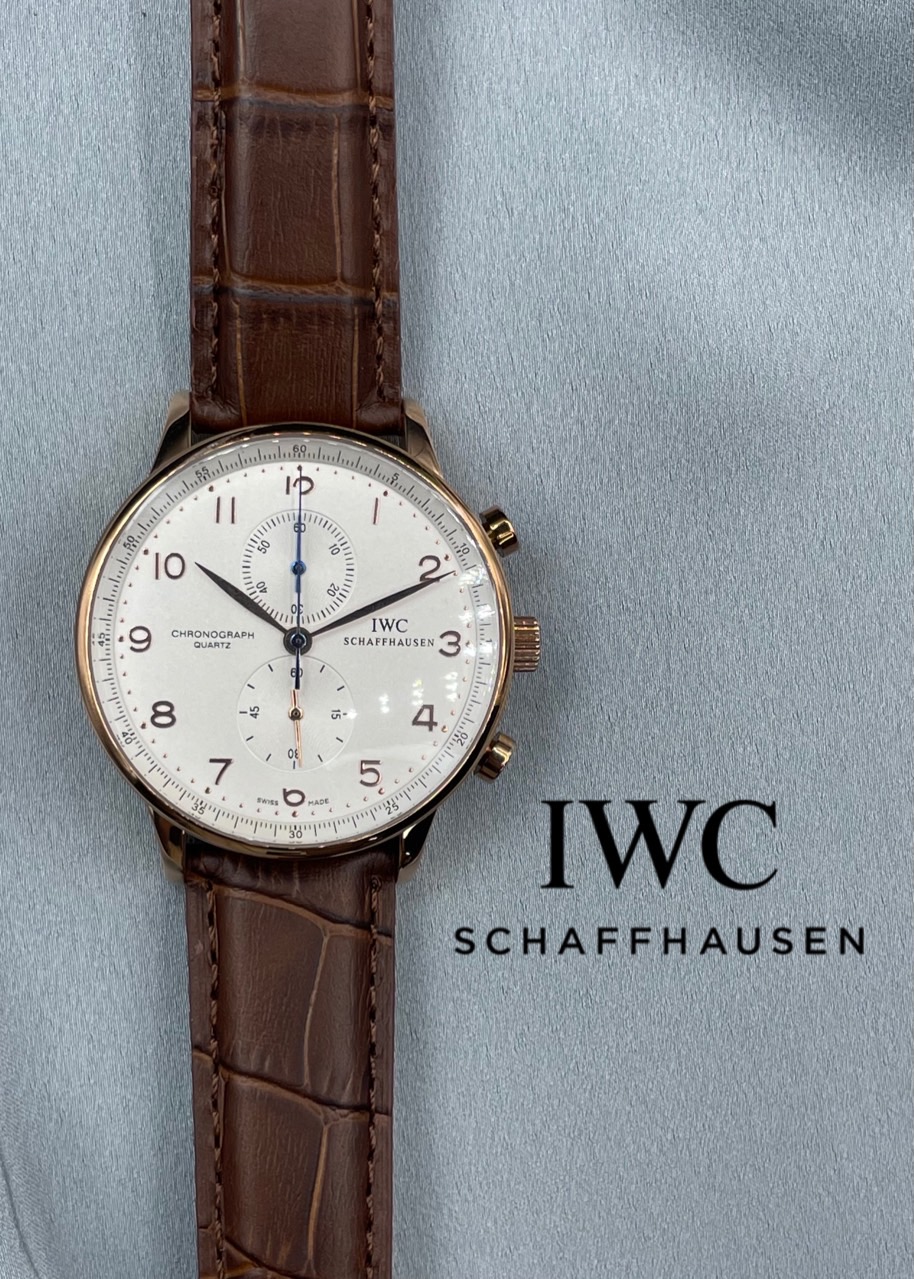 IWC 포르투기즈 화이트 다이얼