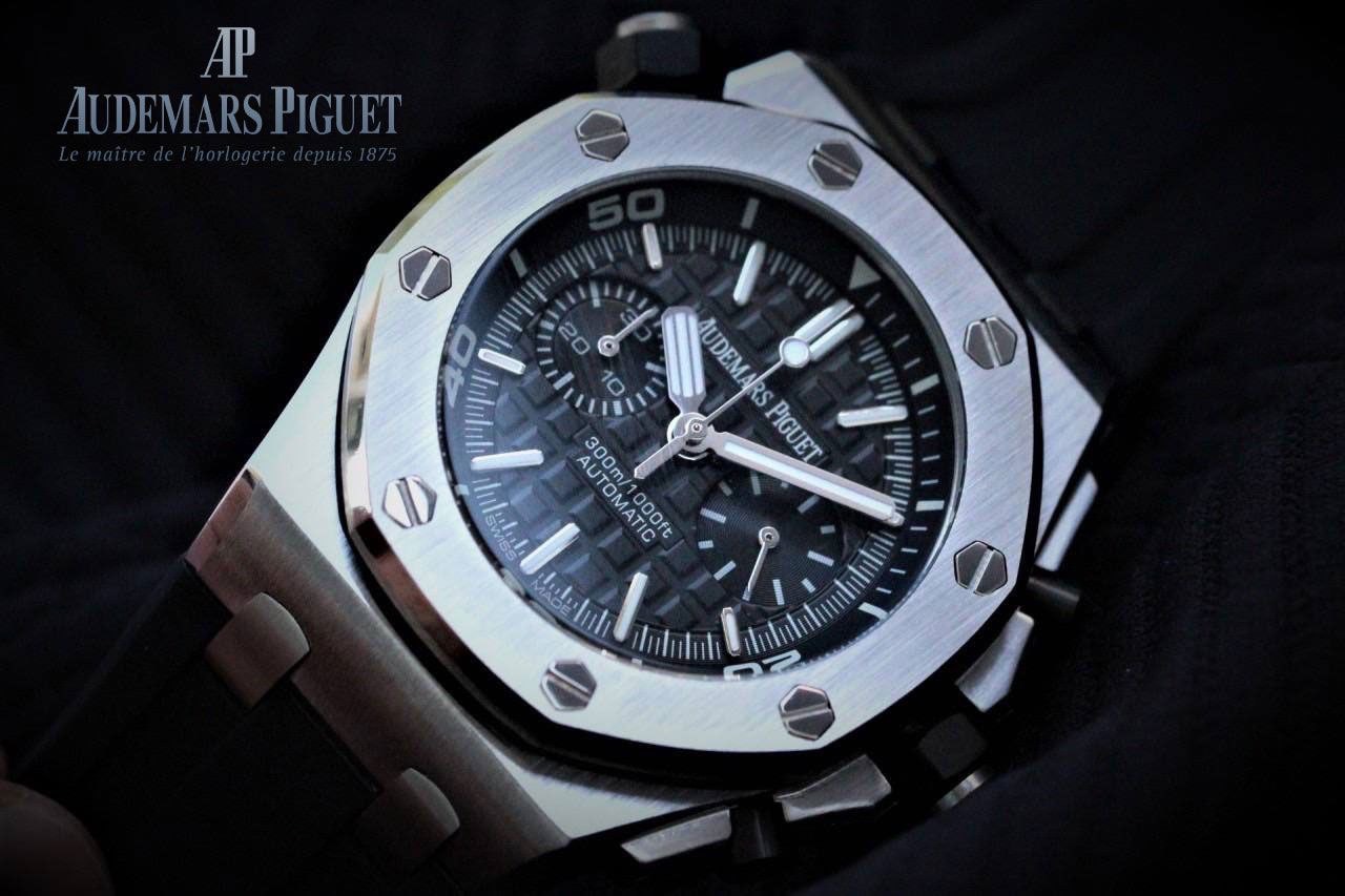 오데마피게(AUDEMARS PIGUET)로열오크 오프 쇼어 리깅 크로노 그래파치(국내배송)