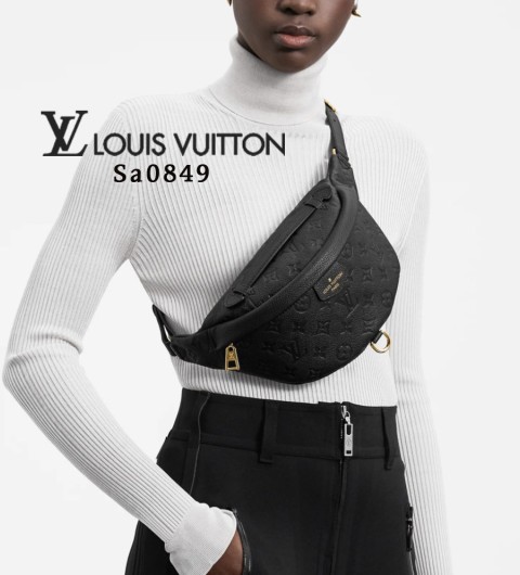 루이비통 [LOUIS VUITTON] LV 디스커버리 쉐도우 가죽 범백 (국내배송)