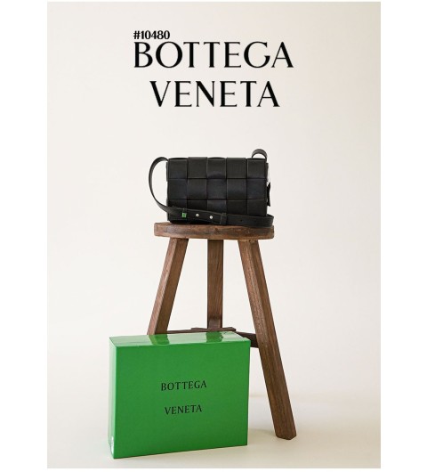 [Bottega Veneta] 보테가베네타 램스킨 카세트백(국내배송)