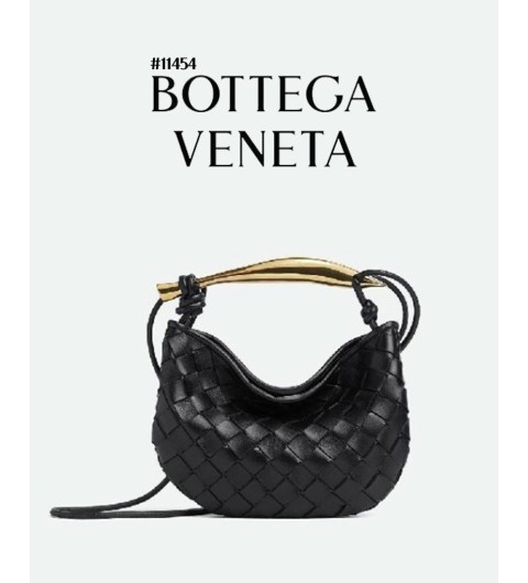 [Bottega Veneta] 보테가베네타 인트레치아토 금장 손잡이 토트 핸드백(국내배송)