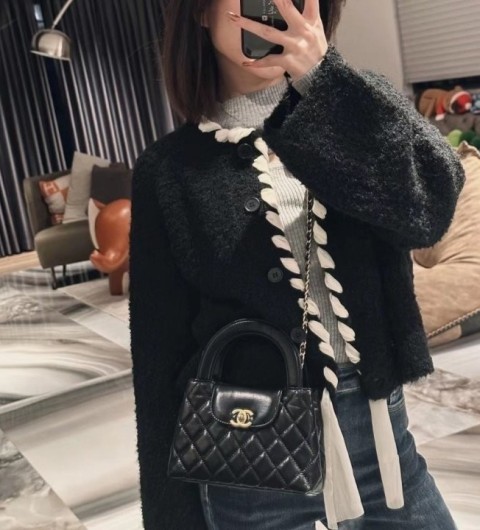 샤넬 켈리백 국내배송