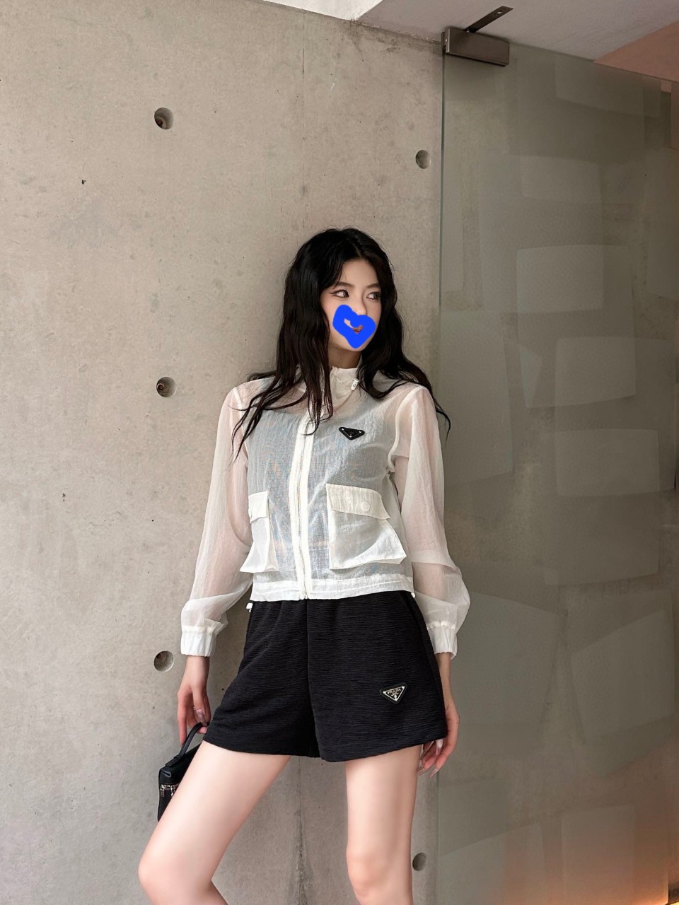 프라다 바람막이 자켓 국내배송