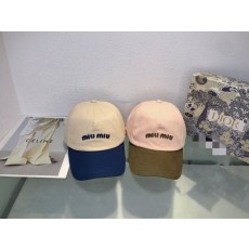 미우미우 자수로고 캡 국내배송