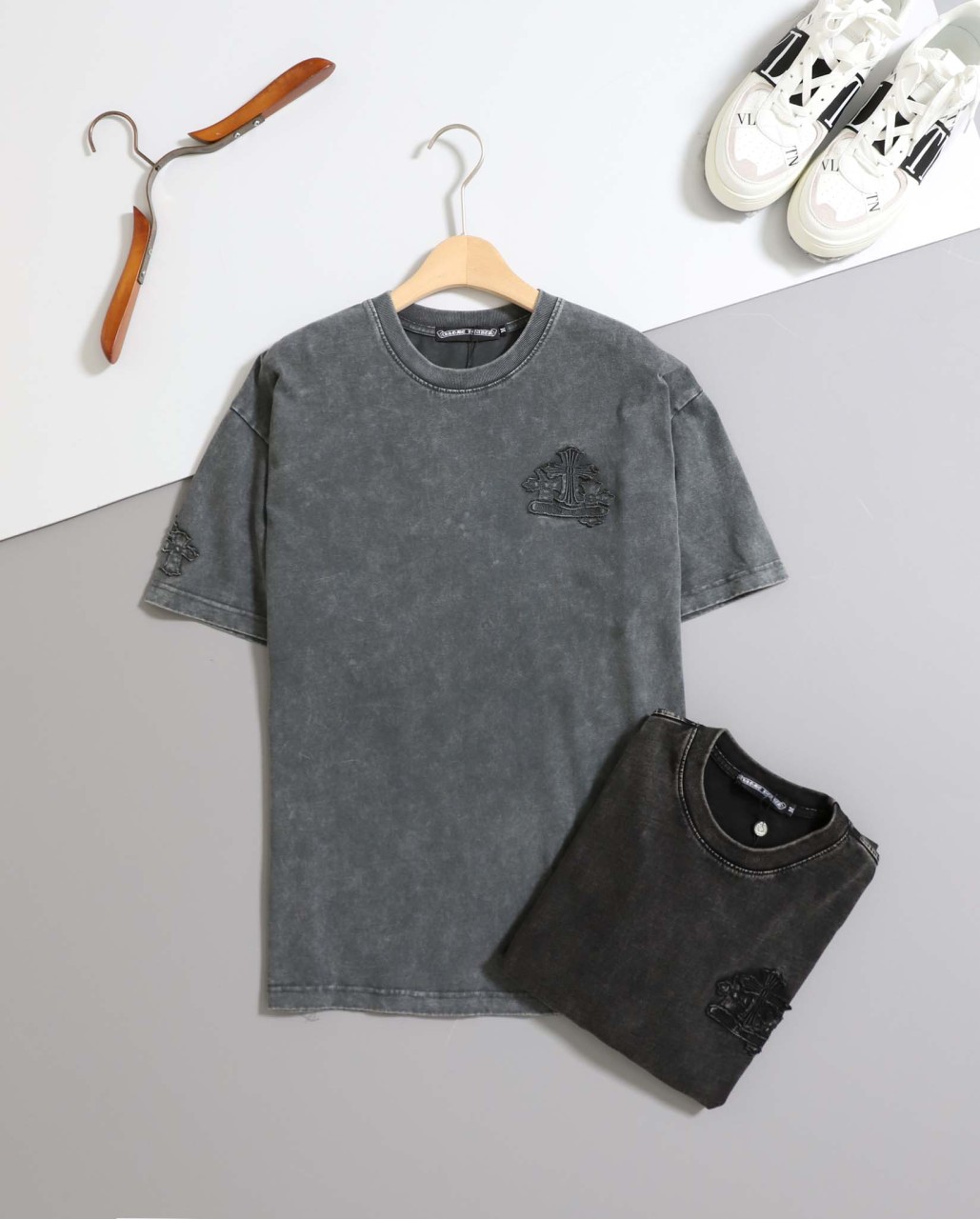 크롬하츠 수입 십자 패치 피그먼트 반팔 티셔츠 국내배송