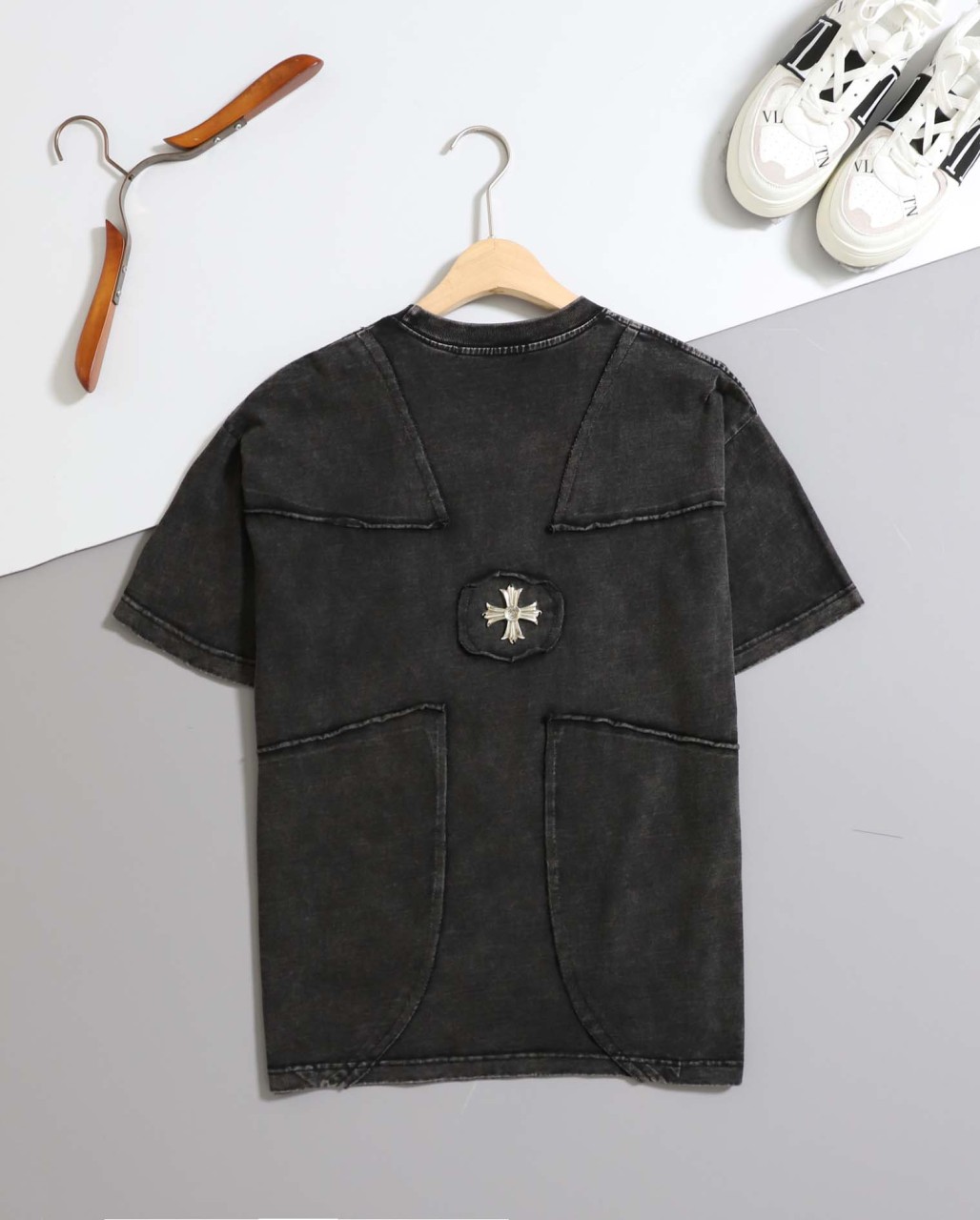 크롬하츠 수입 세메터리 크로스 스틸 로고 반팔 티셔츠  국내배송