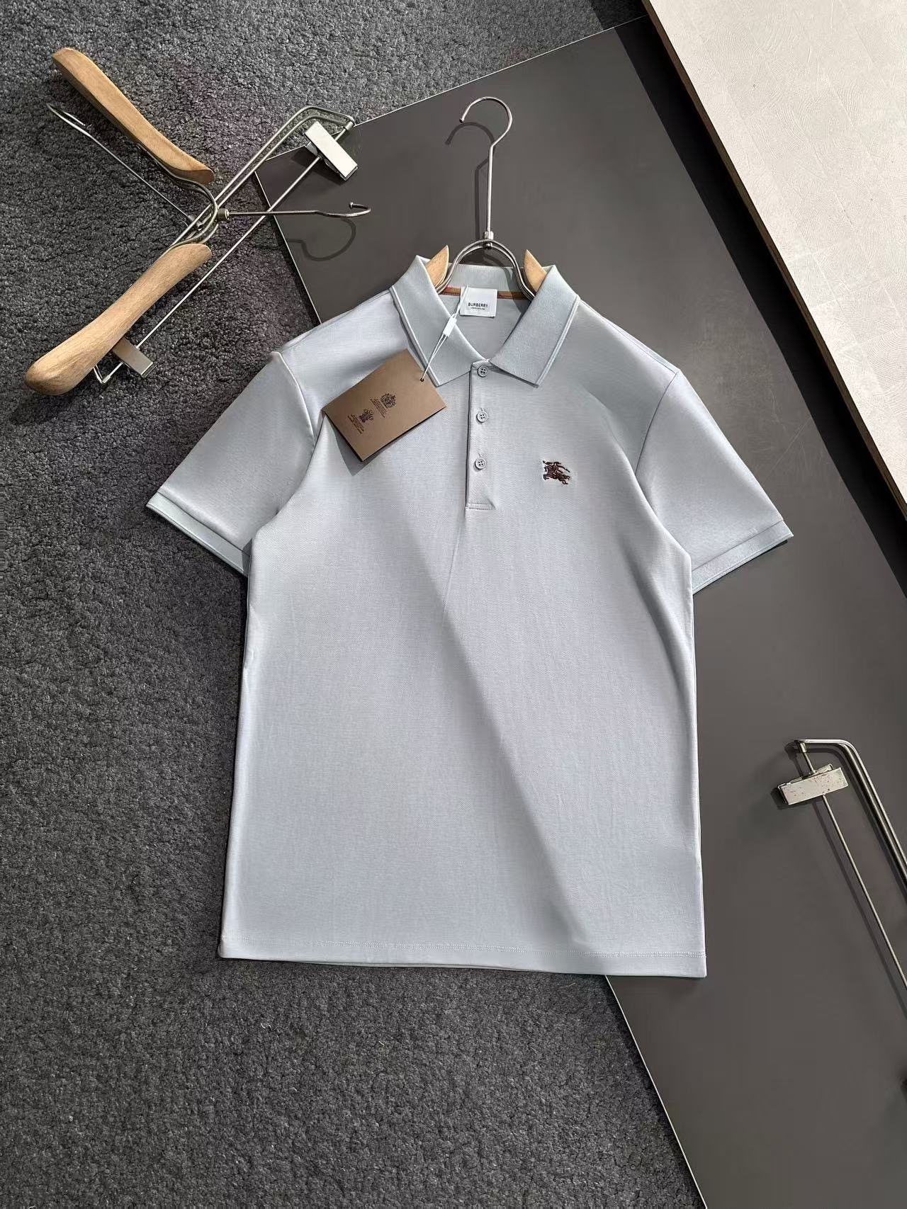 2025SS 버버리기사자수로고  면실크 카라티 국내배송