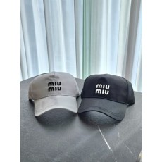 미우미우 기본 자수패치 볼캡 국내배송