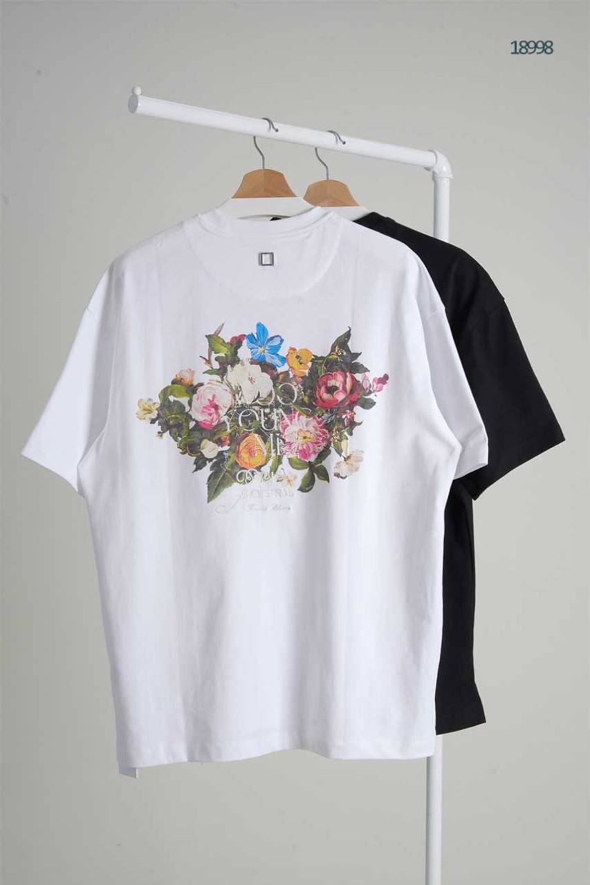 미우미우 플라워 백로고 티셔츠  국내배송