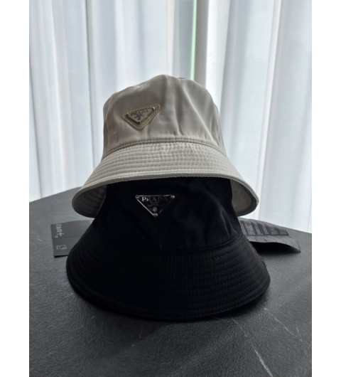 프라다 벙거지 나일론 버킷 햇 국내배송