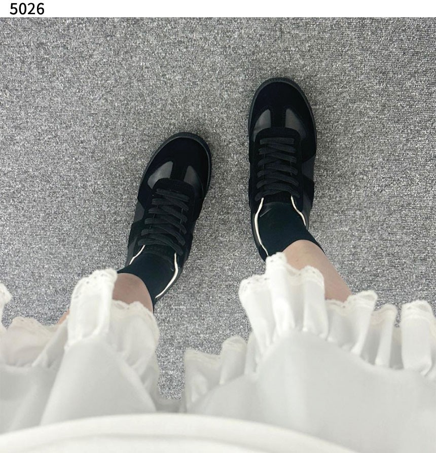 메종마르지엘라 수입프리미엄급 블랙 독일군 스니커즈 올블랙  국내배송