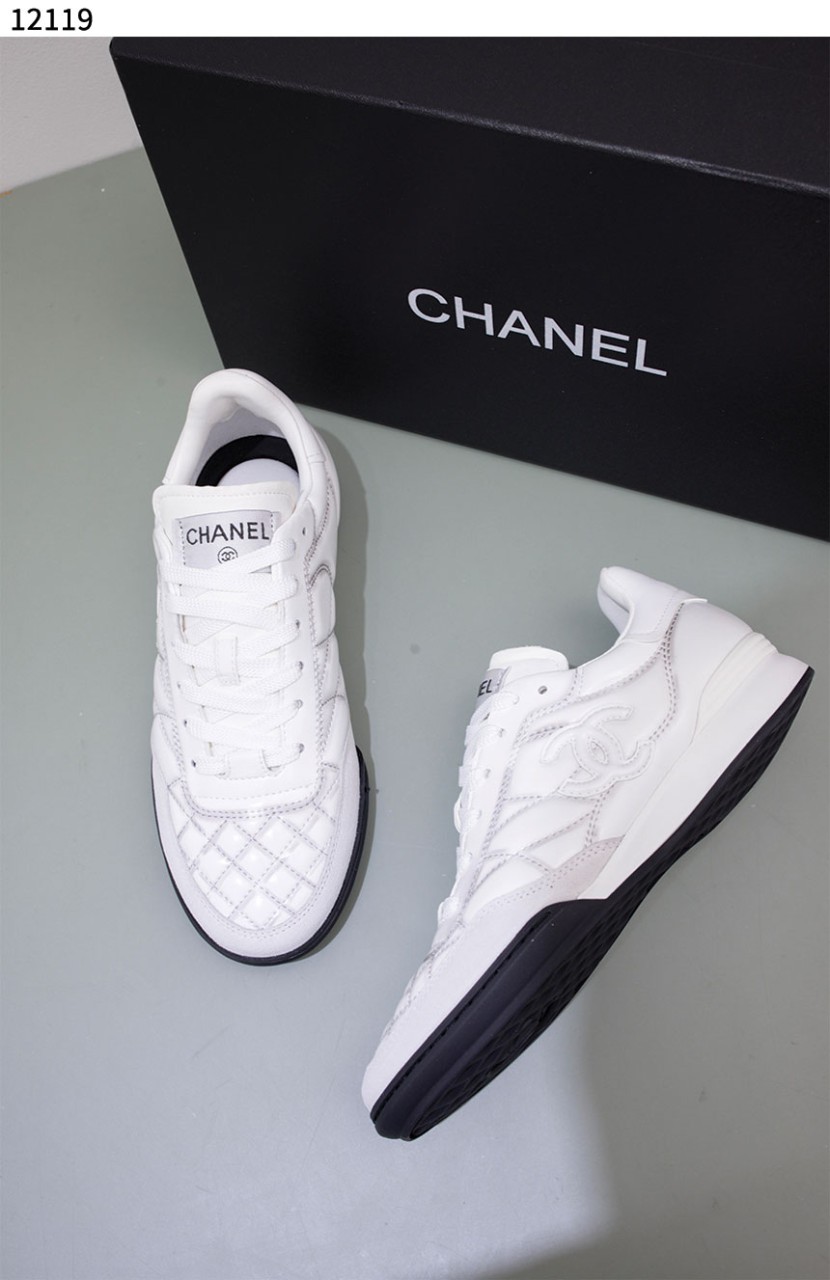 샤넬 스니커즈 메쉬 스웨이드 신상입고 국내배송