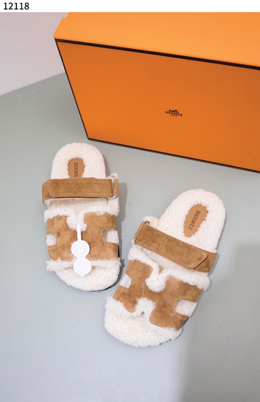 에르메스 시프레 시어링 샌들 국내배송