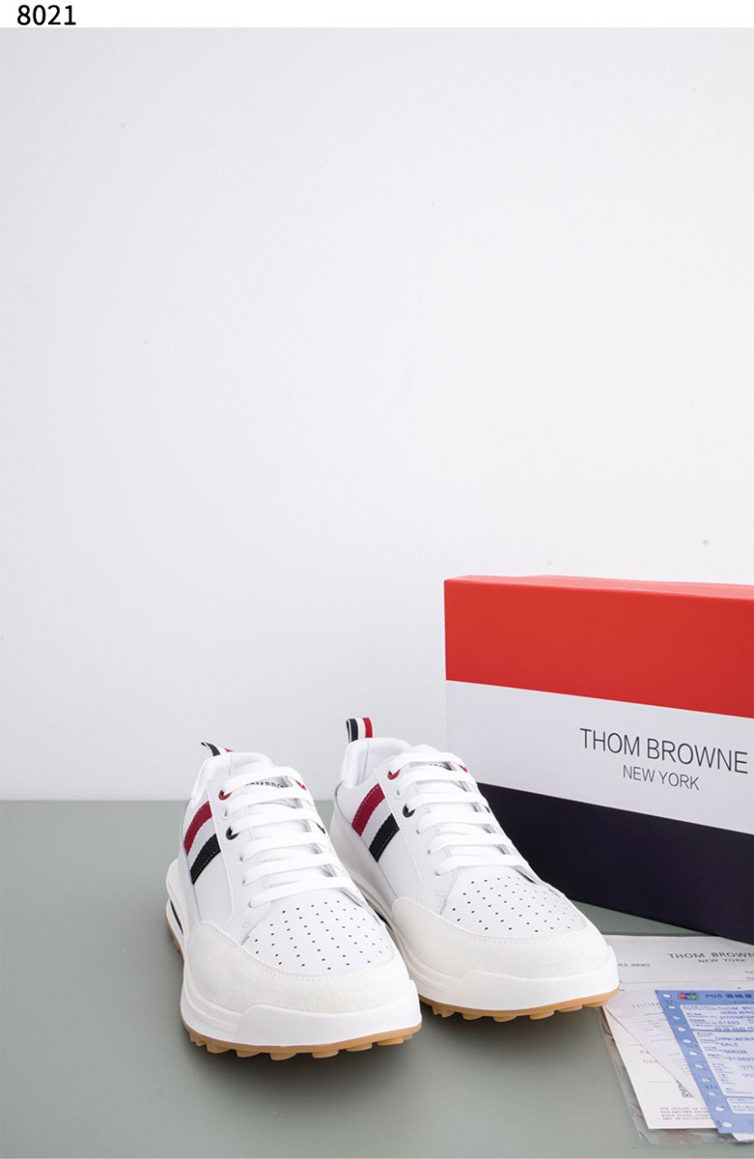 톰브라운 테크러너 삼선 포인트 스니커즈 신상입고 국내배송