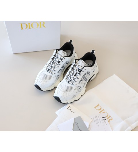 디올 수입 크로노 여성 스니커즈 -화이트블랙-국내배송