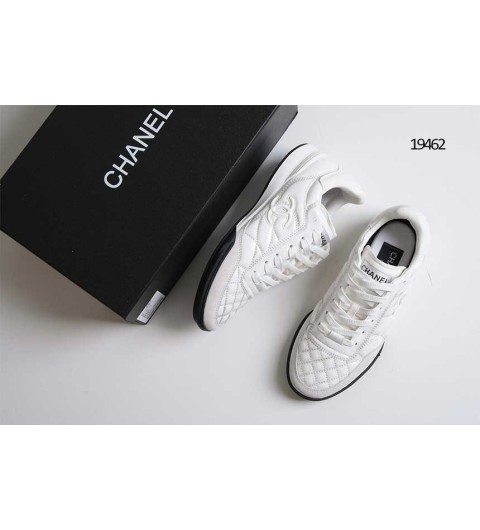 샤넬 다이아몬드 퀼팅 CC로고 스니커즈 국내배송