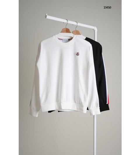 몽클레어 삼선라인 로고패치 맨투맨 국내배송