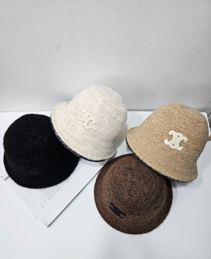 셀린느c. 니트벙거지 국내배송