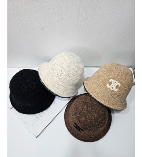 셀린느c. 니트벙거지 국내배송