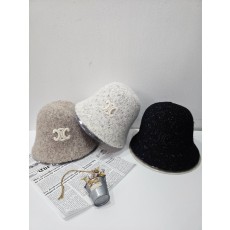 셀린느 c. 니트벙거지 국내배송