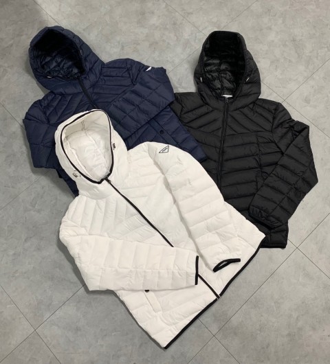 프라다 PRD 경량 후디 패딩 점퍼 (수입 고급) 국내배송