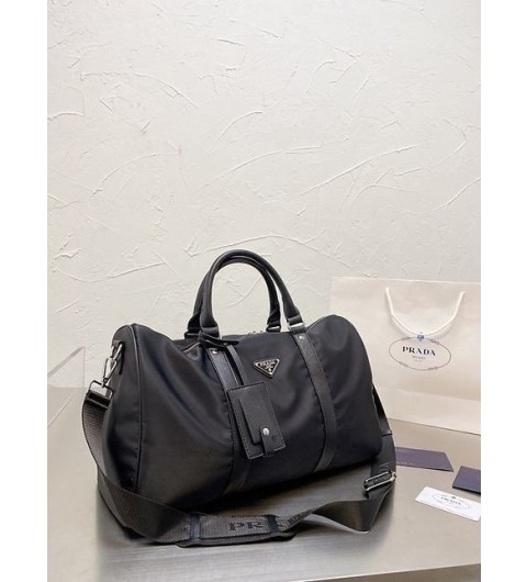 프라다 나일론 테수토 보스턴백 국내배송