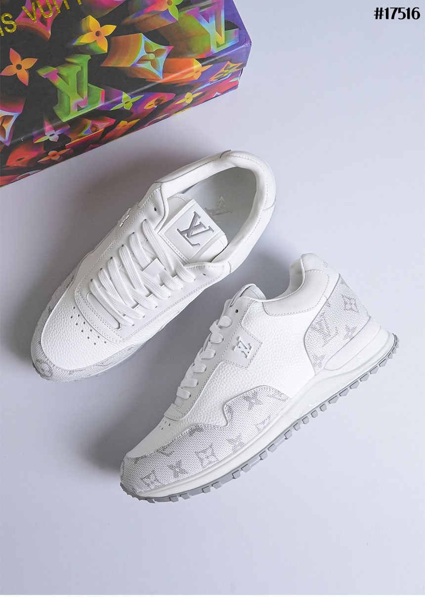 루이비통 런 어웨이 스니커즈 국내배송