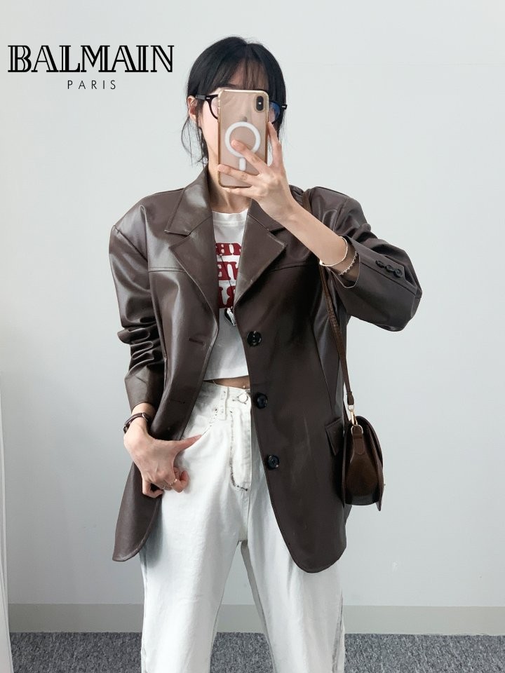 발망 레더 블레이져 국내배송