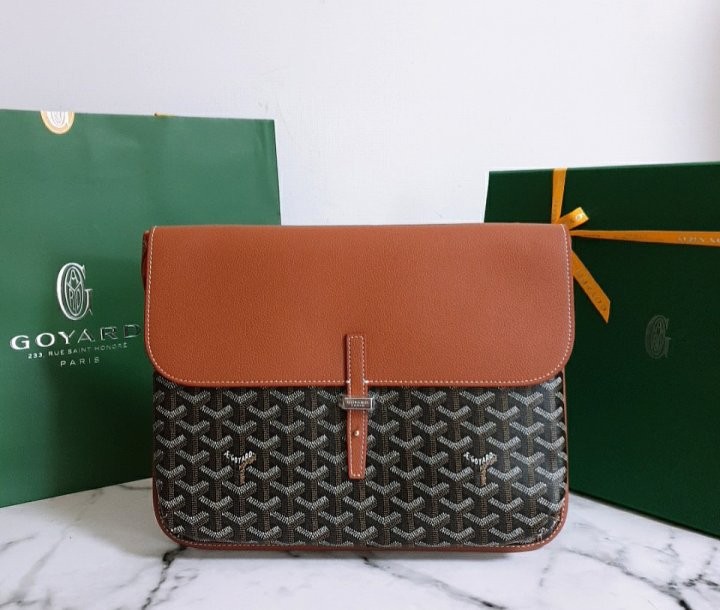 고야드 크루지에 메신져  1국내배송