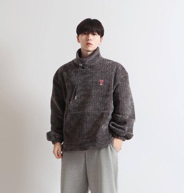 아미 M 하이넥 케이블 반집업 국내배송