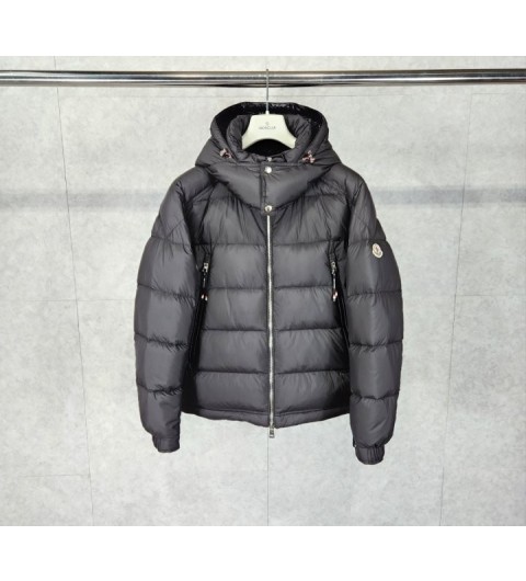 몽클레어 포이리에 (POIRIER) 구스다운 후드패딩 국내배송