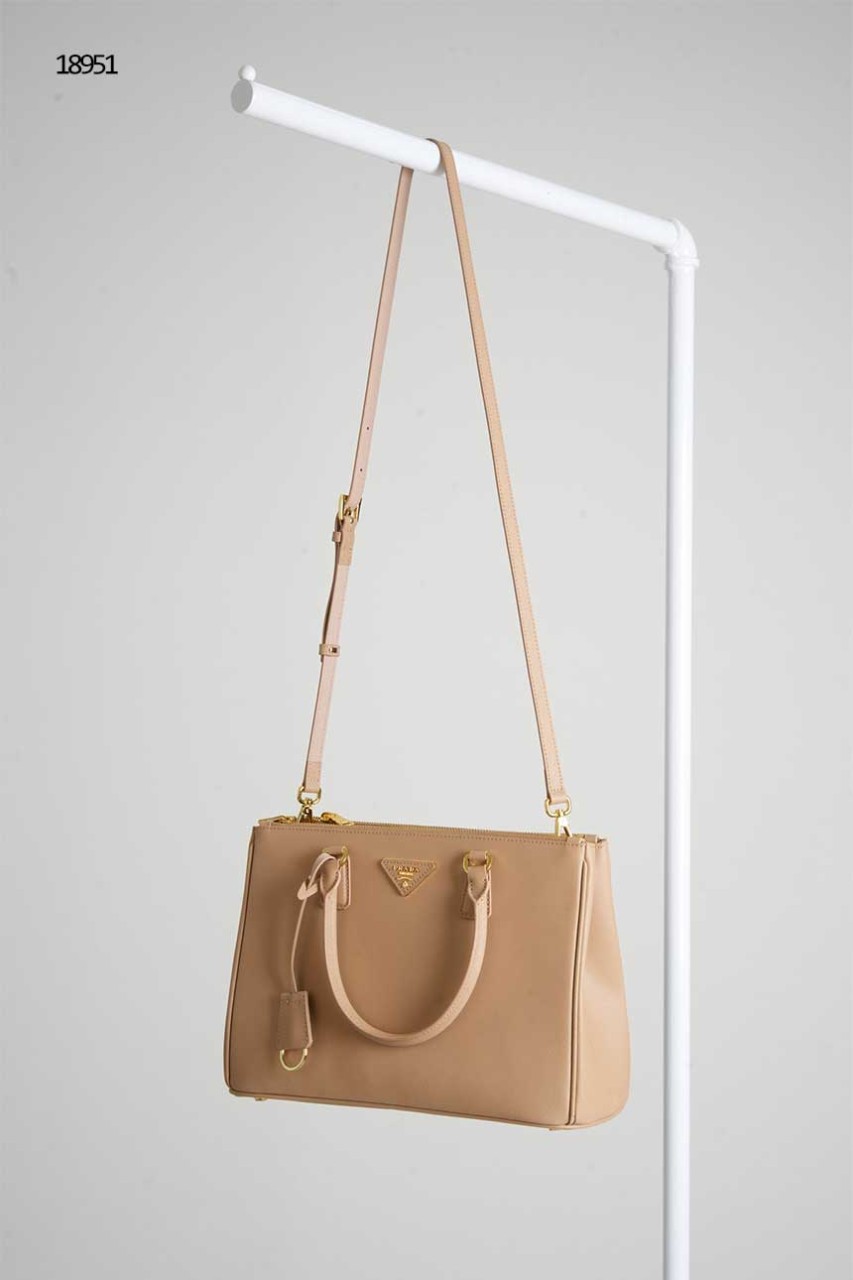 프라다 사피아노 갤러리아 레더 백 라지 국내배송