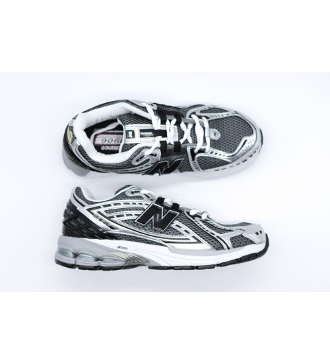 뉴발란스 1906 메탈릭 실버U1906RCG 러닝화 운동화 국내배송