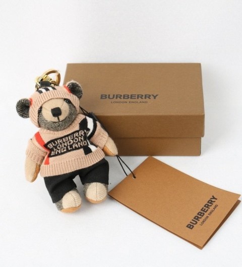 버버리 니트 백참 & 키홀더 국내배송