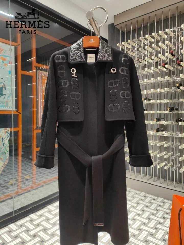 에르메스 클립 패턴 코트 국내배송