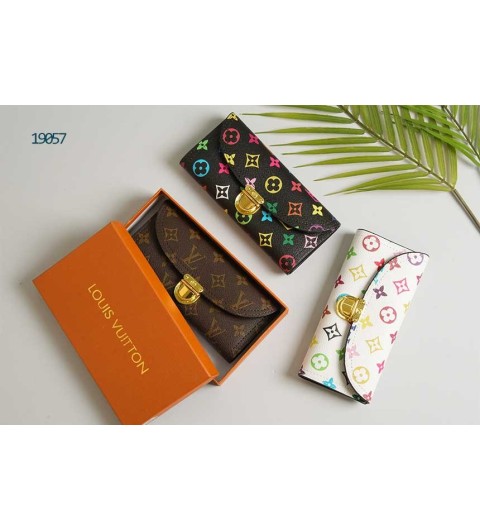 루이비통 금장 모노그램 플랩 장지갑 국내배송