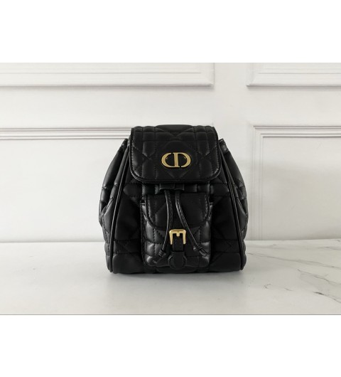 디올 카로 나노 백팩 매크로까나쥬 블랙 국내배송