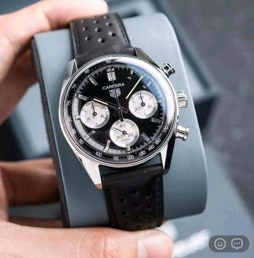 까레라 크로노그래프 60주년 글라스박스 국내배송