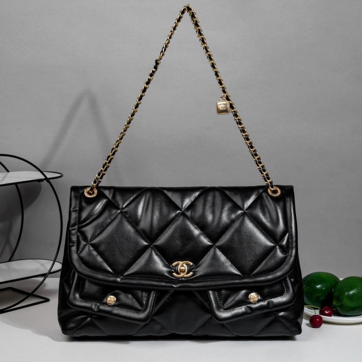 샤넬 25K 맥시 플랩백 국내배송