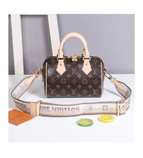 루이비통 반둘리에 20 국내배송