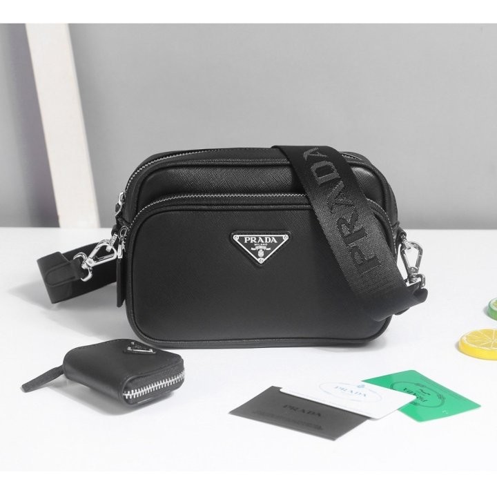 프라다 사피아노 크로스백 국내배송