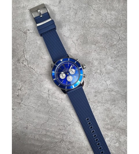 브라이틀링 슈퍼오션 헤리티지 블루다이얼 국내배송