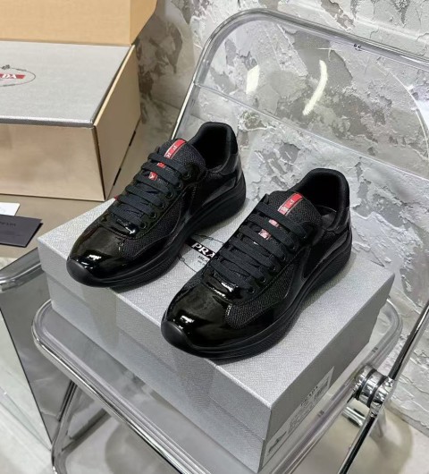 프라다  수입 25FW 아메리카 컵 스니커즈  -블랙- 국내배송