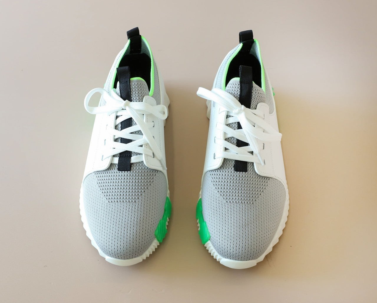 에르메스  디파트 니트& 그리블랑 스니커즈 국내배송