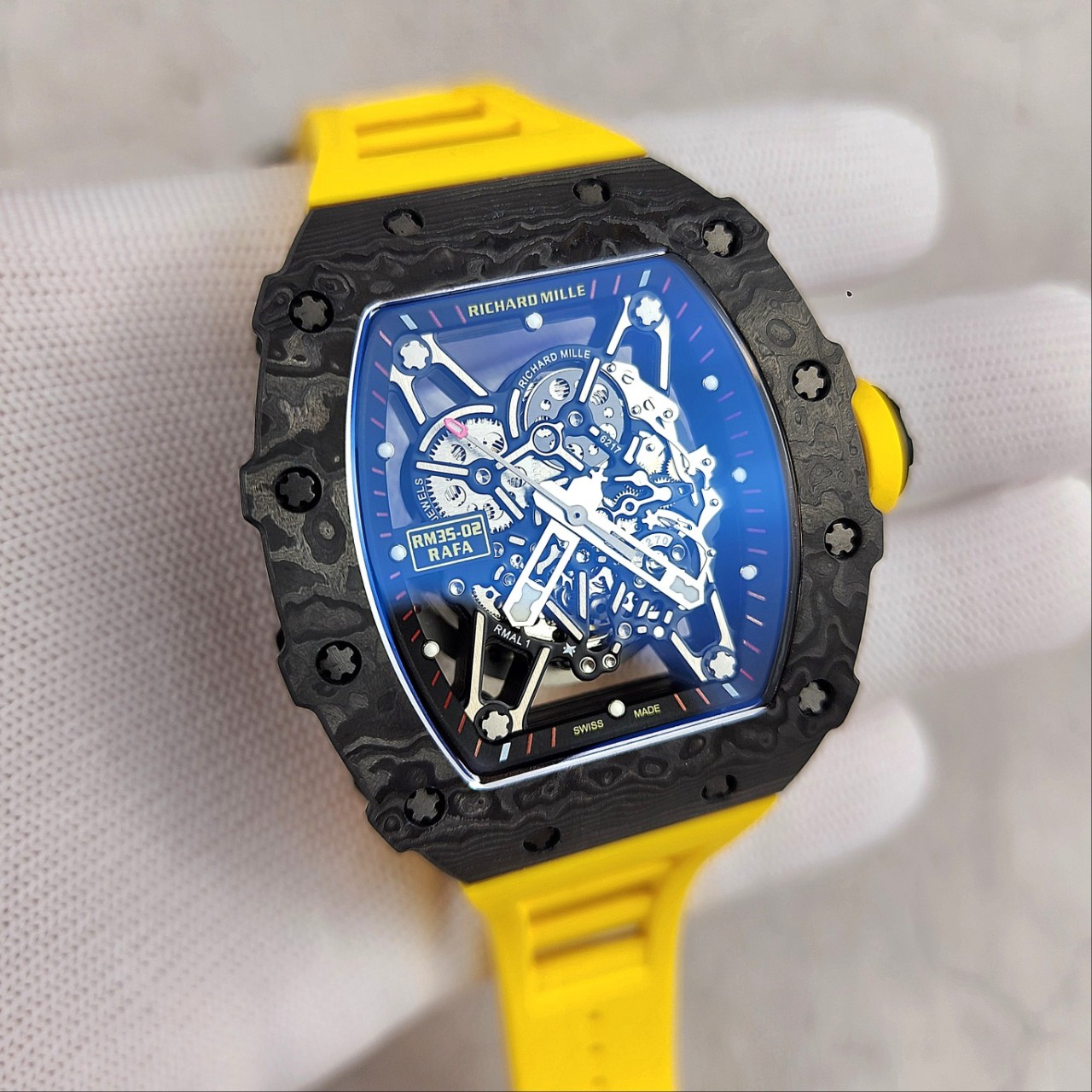 위블로 리차드밀 RM35-02 블랙카본 라파엘 나달 스켈레톤 (옐로우스트랩) 국내배송