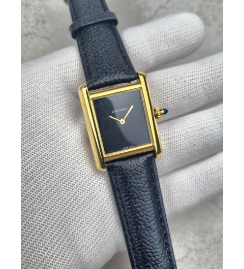 까르띠에 탱크 루이 블랙다이얼 옐로우골드 국내배송