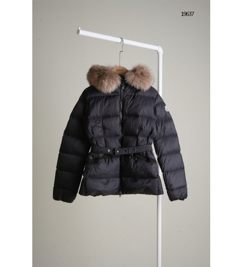 몽클레어 보에드(Moncler Boed) 여성용 다운 자켓 국내배송