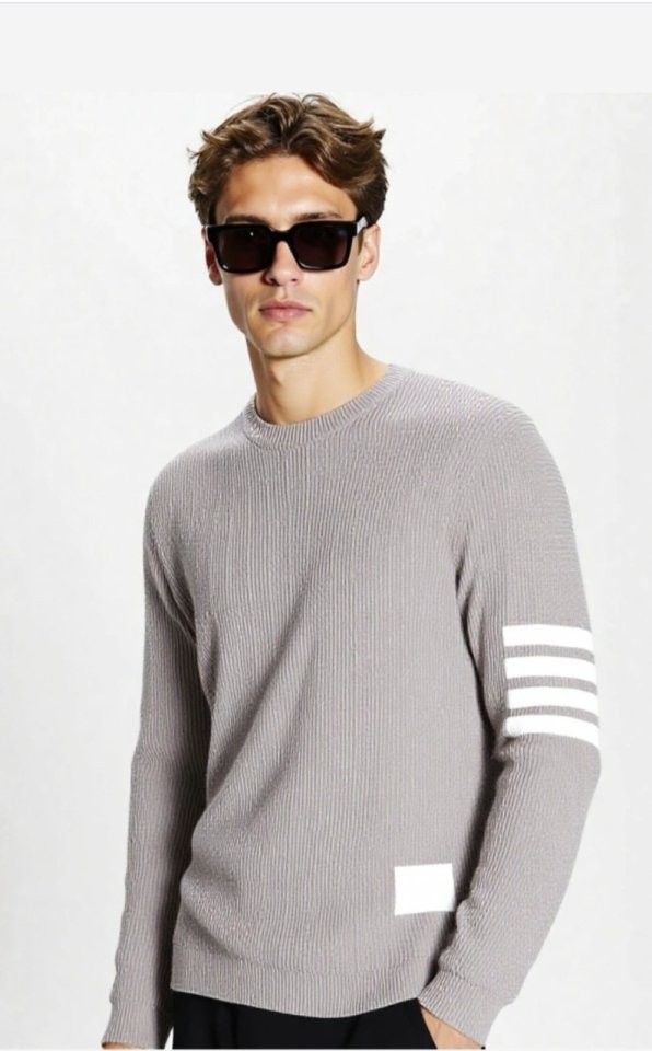 톰브라운 라운드 니트 국내배송