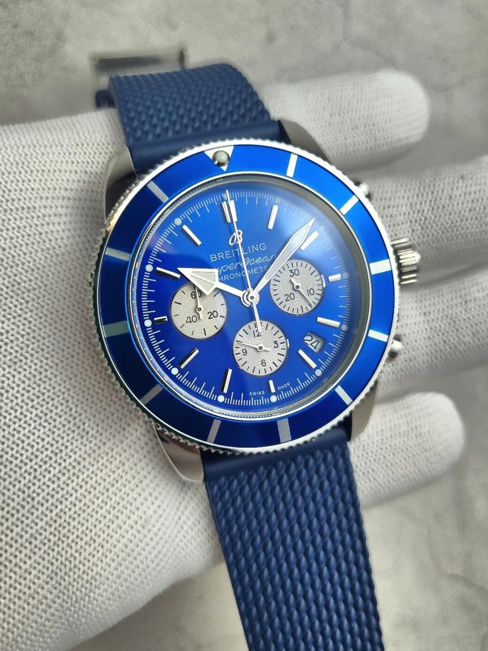 브라이틀링 슈퍼오션 헤리티지 블루다이얼 국내배송