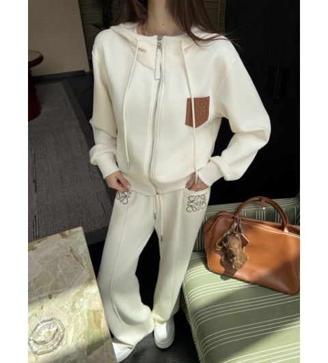 로에베 후드 셋업 세트 국내배송